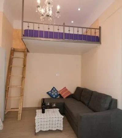 Studio In With Terrace Air Conditioning Wi Fi Washing Machine